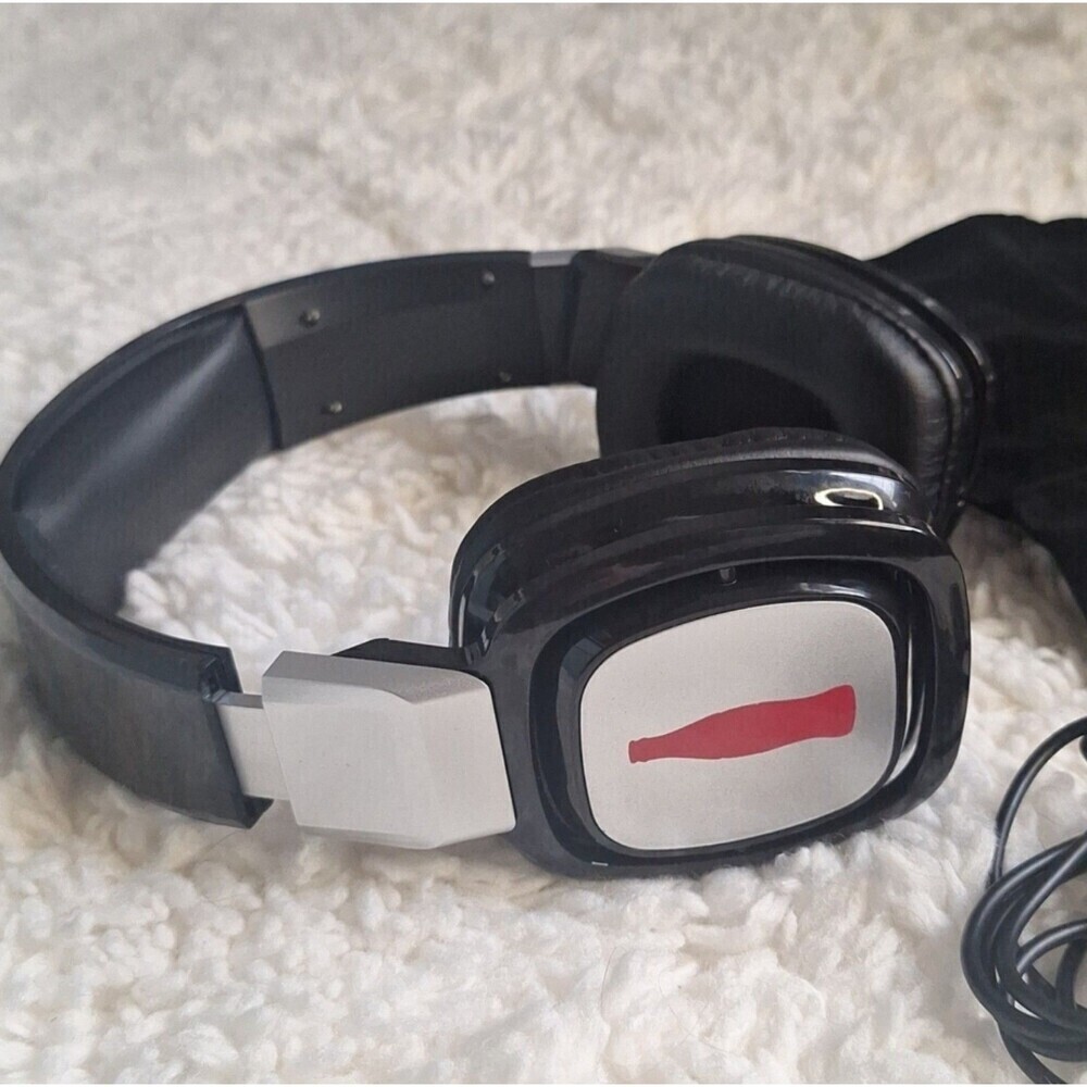 Coca-Cola Ares Foldable Black Headphones with Mic - Picture 2 of 4